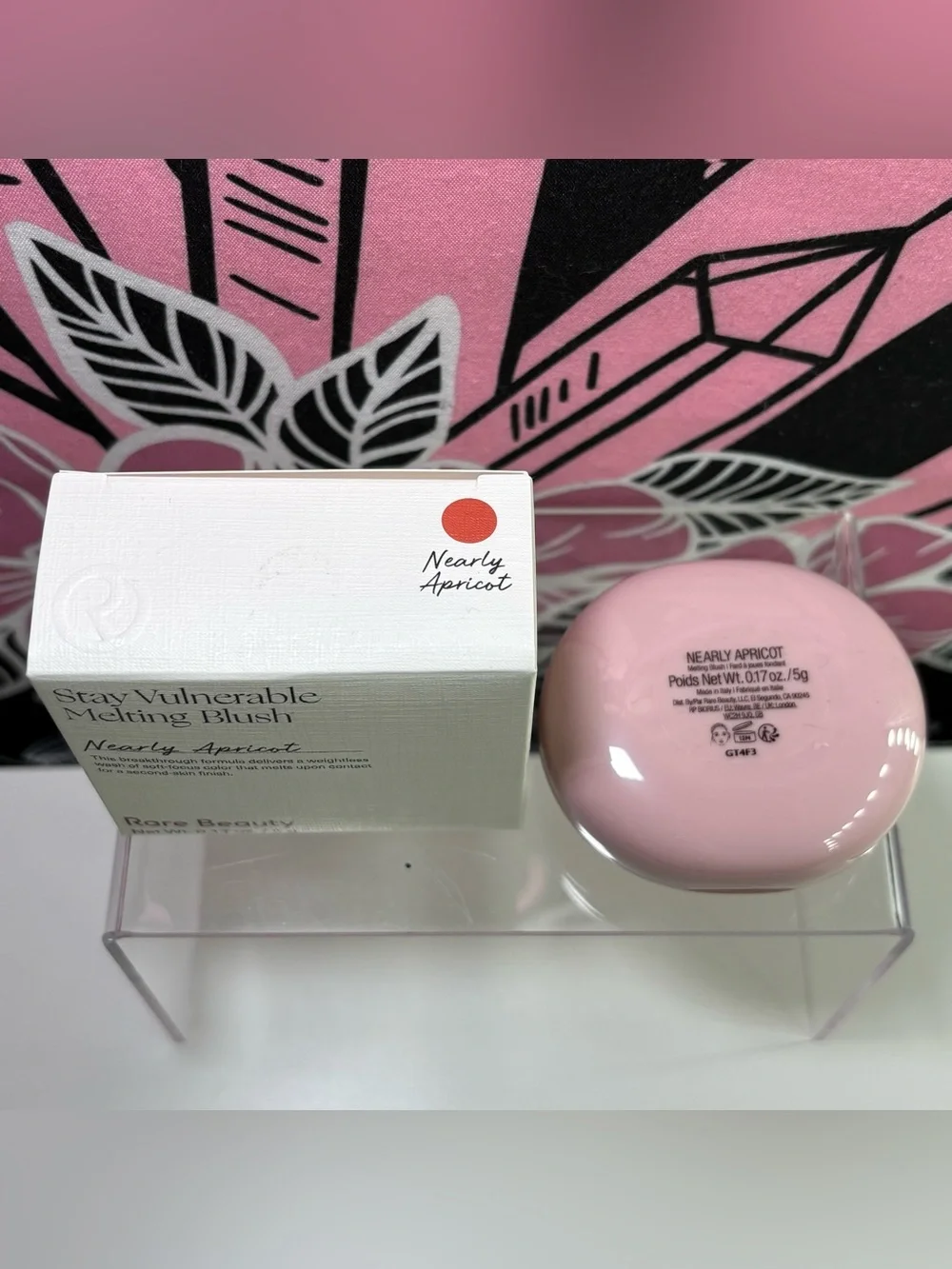 Rare Beauty “Nearly Apricot” Stay Vulnerable Melting Blush 5g Full Size